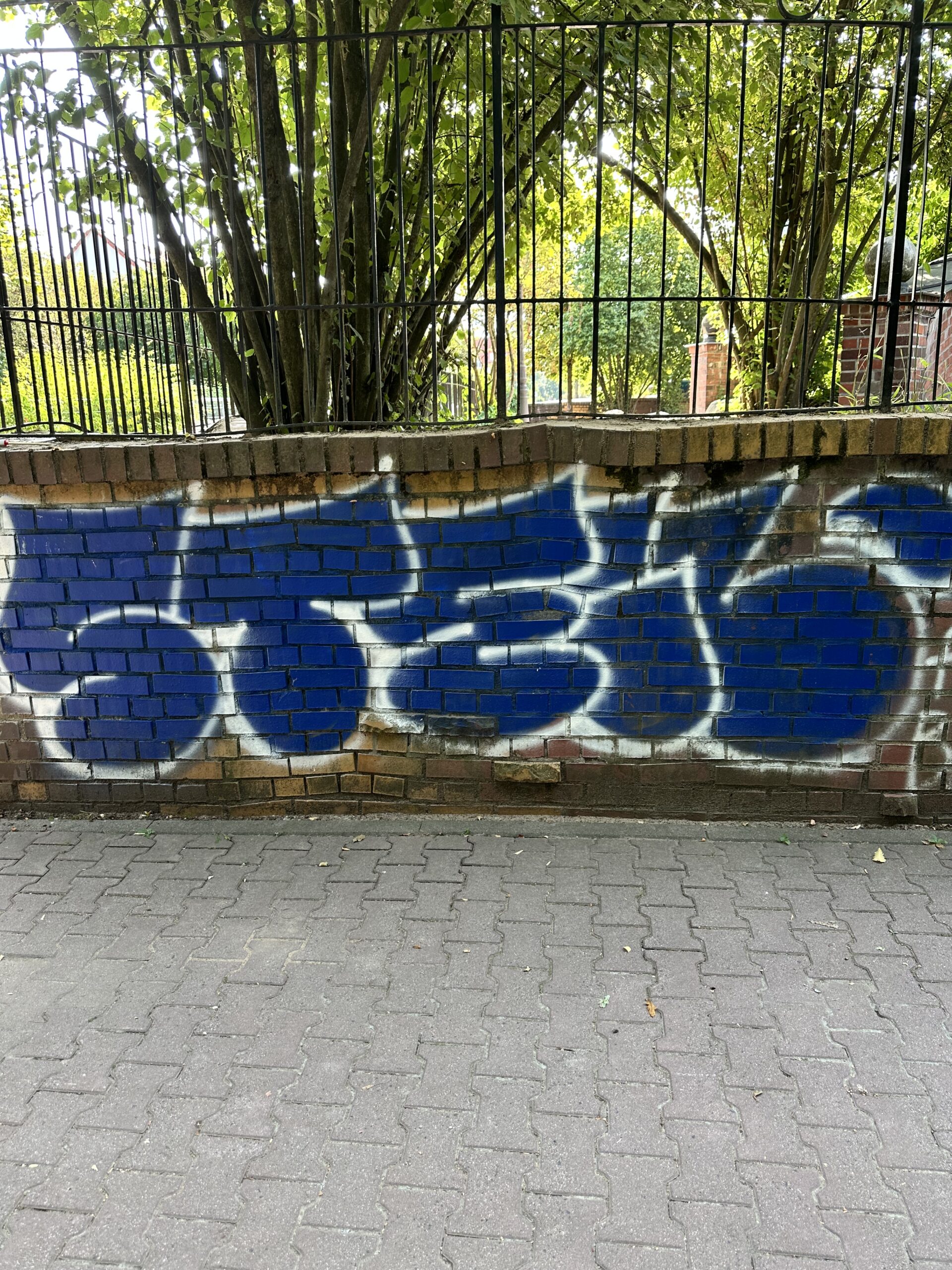 Zuvor